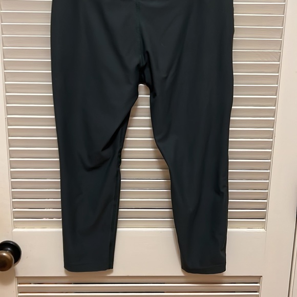 Avia Athletic Leggings / Joggers / Exercise / Running Pants in Green, Size Large - Picture 12 of 15